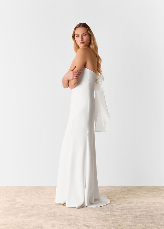 Ivory Ellis Strapless Wedding Dress